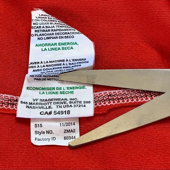 NBA TX 3 Cool Red Chicago Bull’s V-Neck Shirt Size Large - Picture 6 of 10